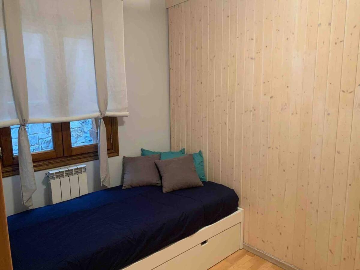 Casa Sendacomodidad Y Descanso Sallent De Gallego Bagian luar foto